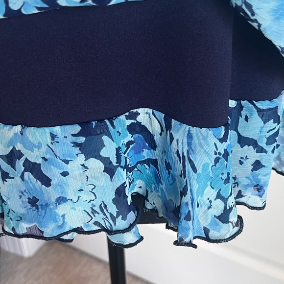 Briggs petite floral skirt - Picture 2 of 6